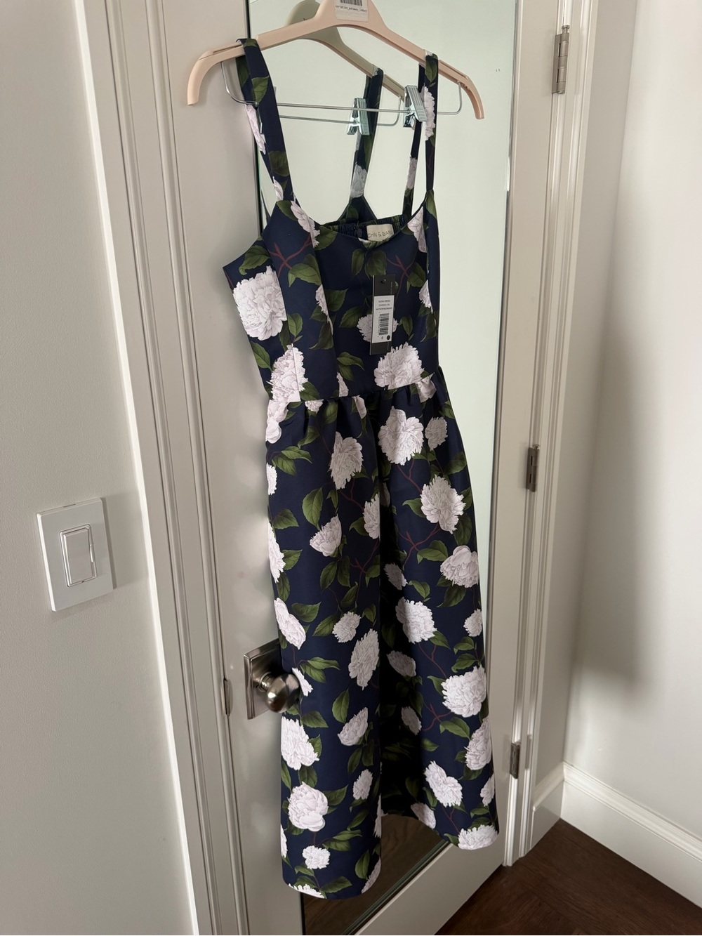 NWT: Sachin&Babi Olena Dress - Navy/Ivory Moonlit Garden - Picture 6 of 7